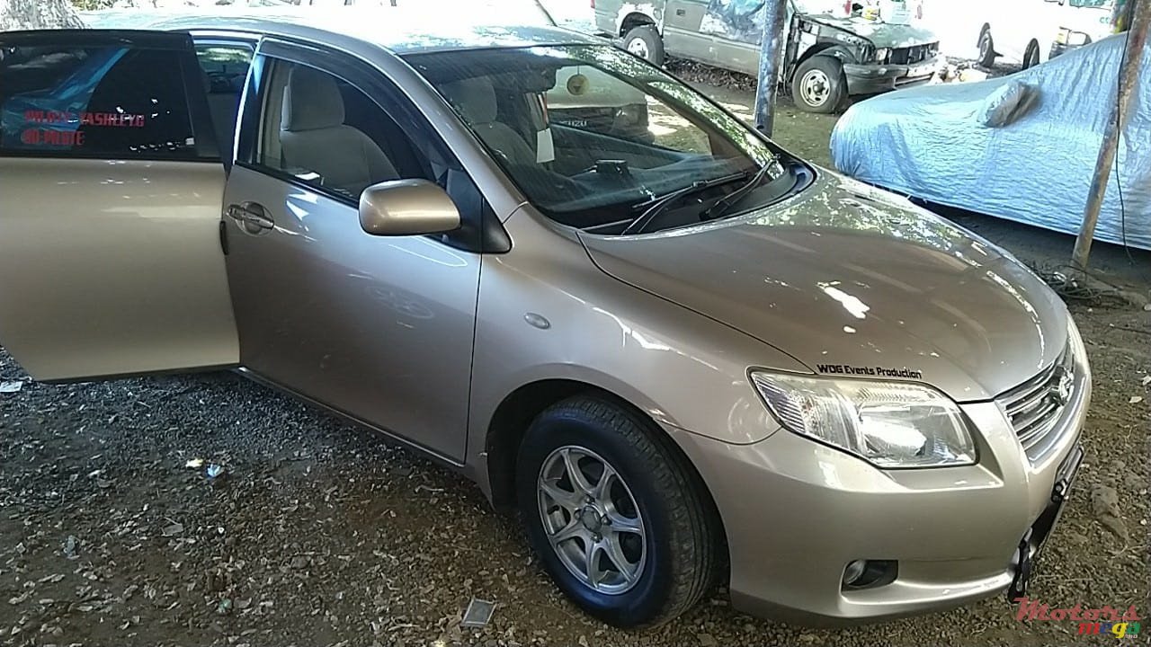 2008' Toyota Axio photo #1