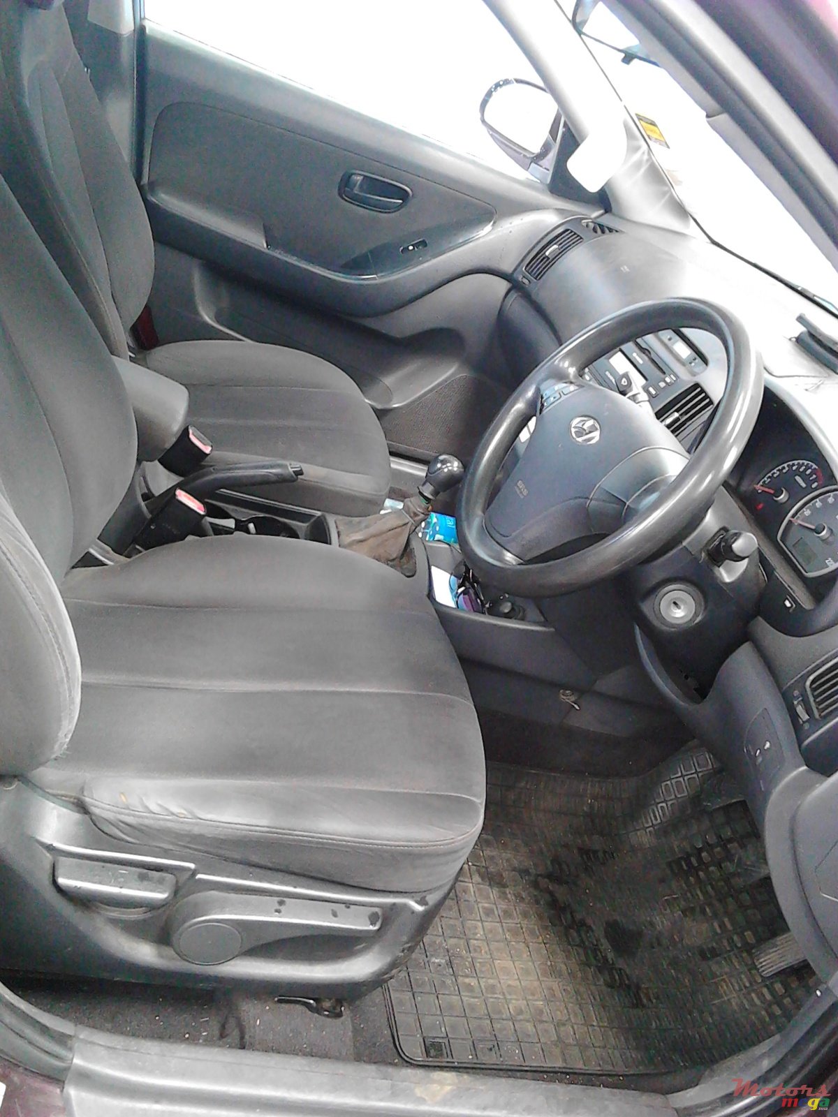 2008' Hyundai Elantra photo #3