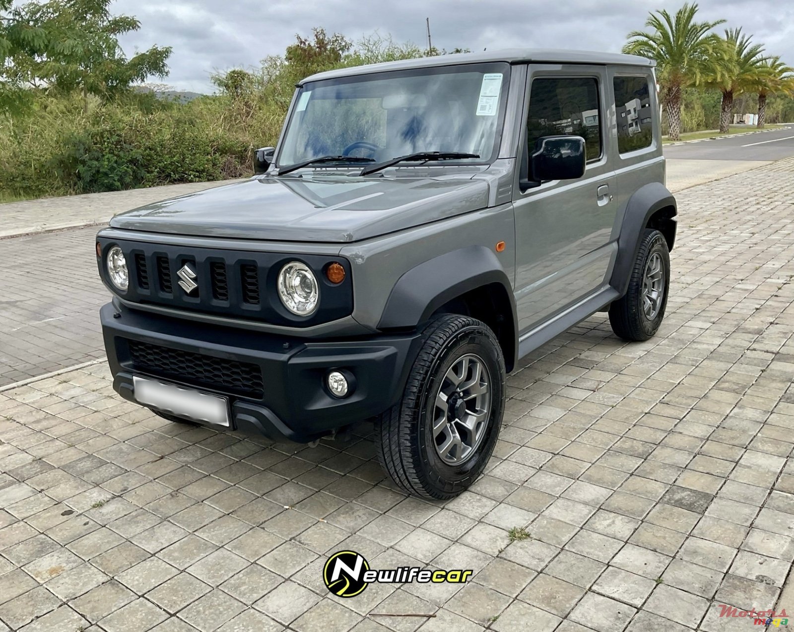 2021' Suzuki Jimny photo #1