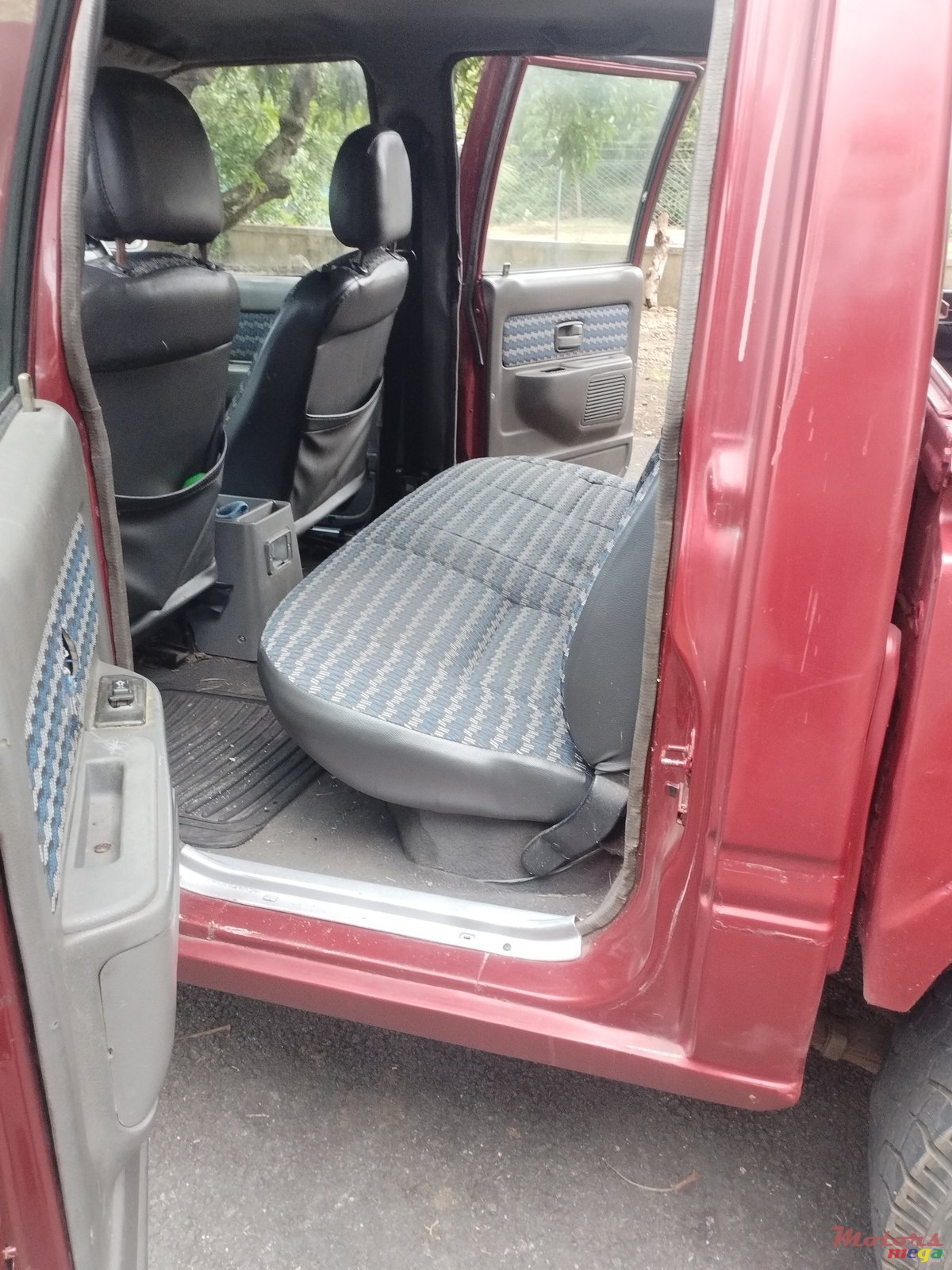 2003' Isuzu KB Series photo #5