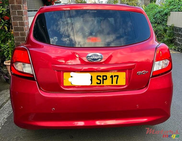 2017' Nissan Datsun Go photo #3