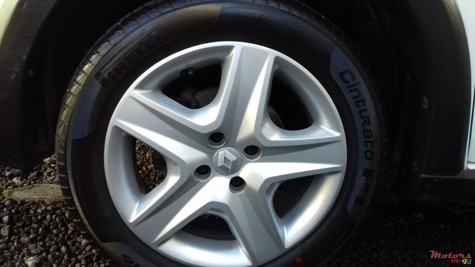 2015' Renault Sandero StepWay photo #3