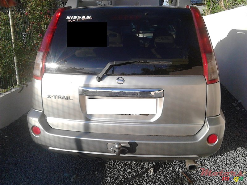 2007' Nissan X-Trail photo #2