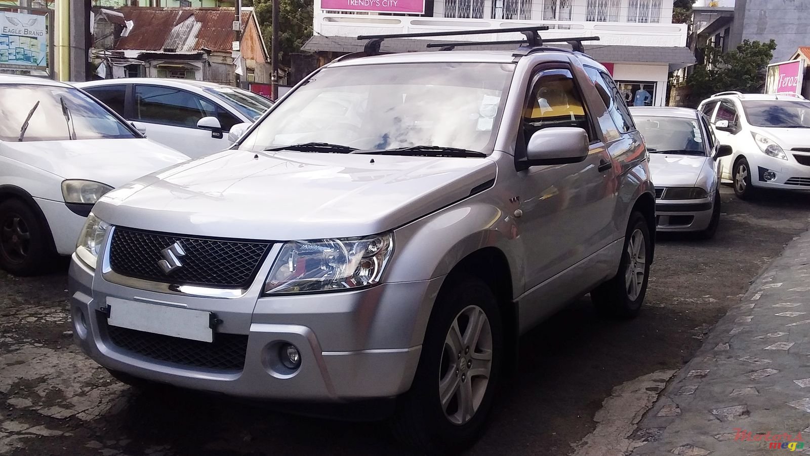 2008' Suzuki Grand Vitara photo #2