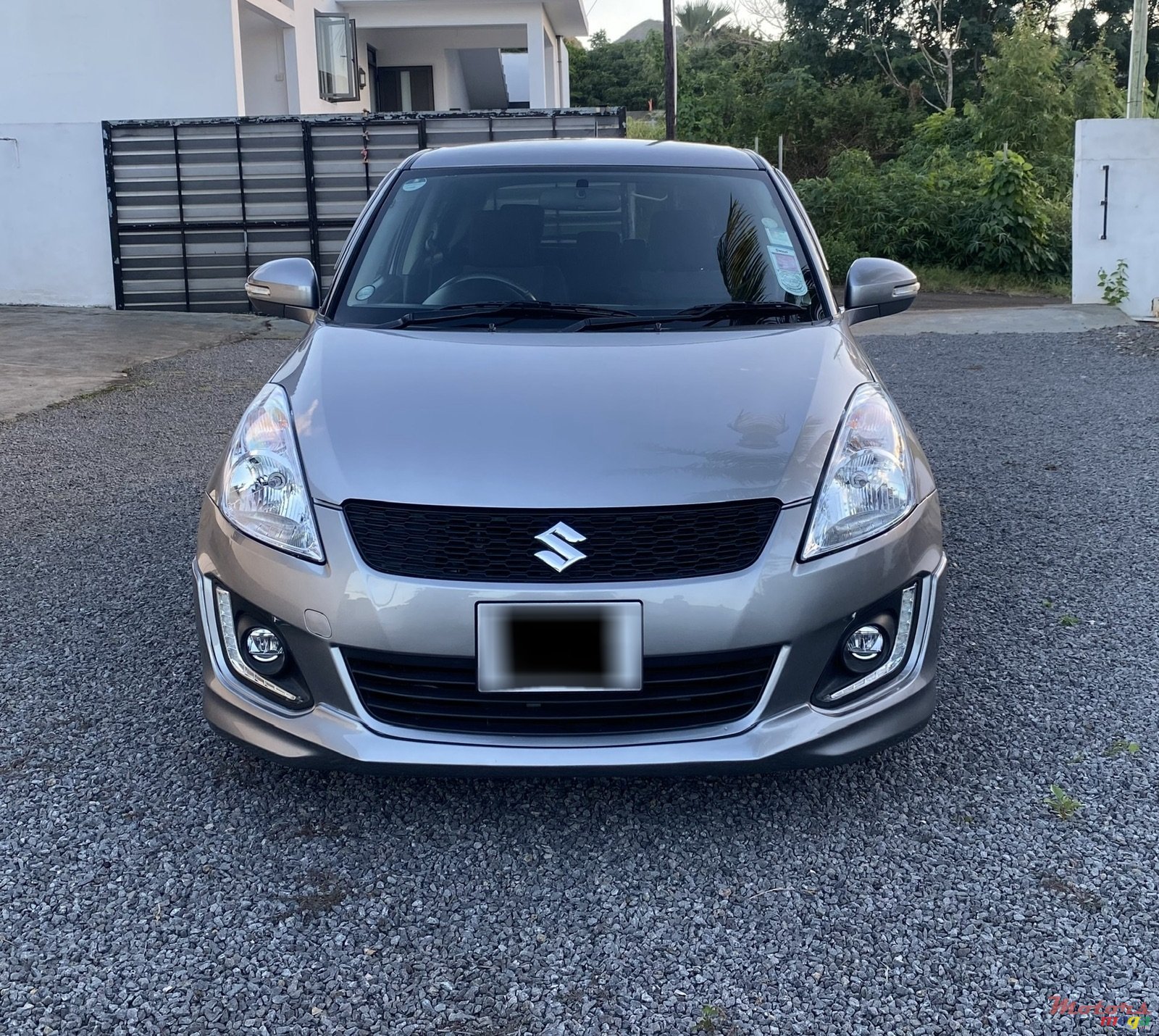 2014' Suzuki Swift RS photo #1