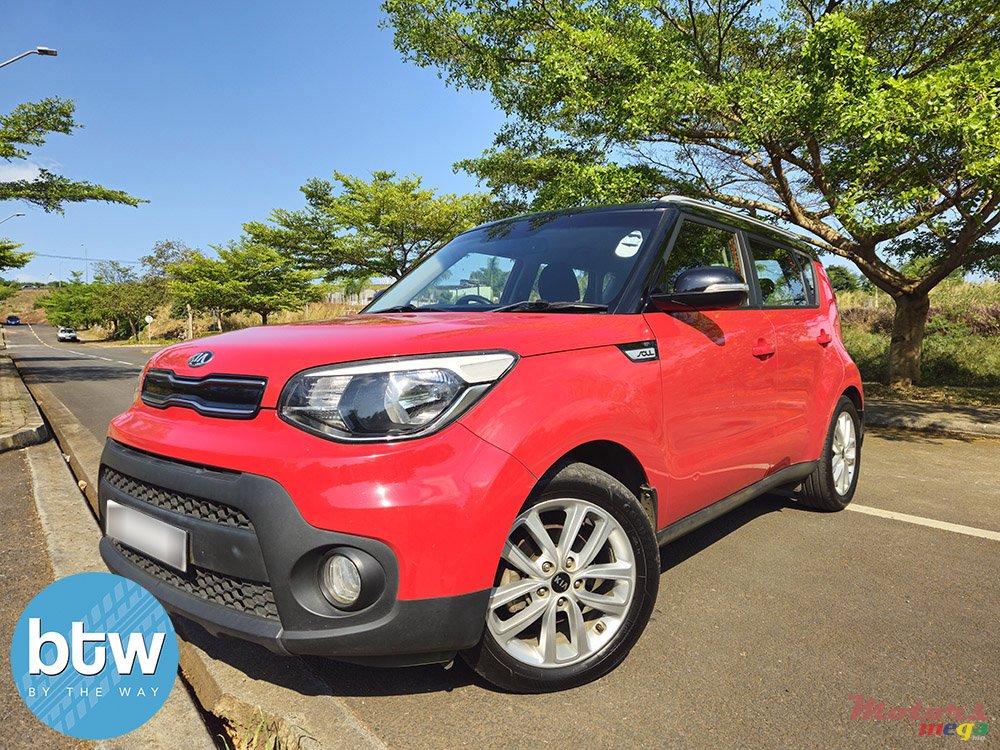 2017' Kia Soul photo #2