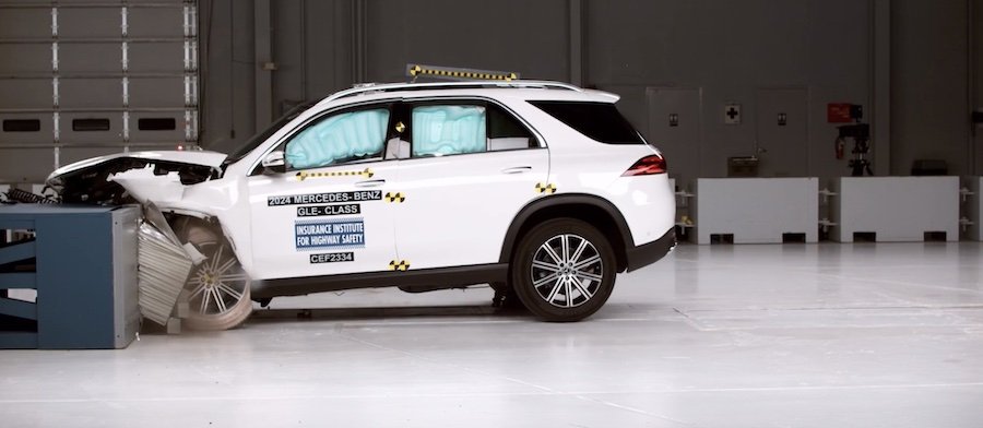 2024 Mercedes-Benz GLE-Class updated moderate overlap IIHS crash test