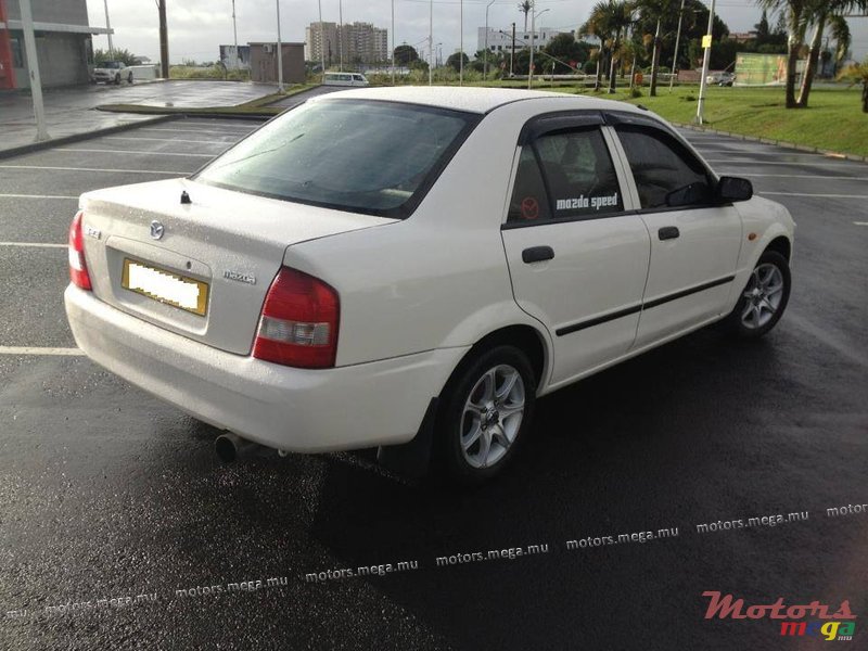 1999' Mazda 323 photo #2