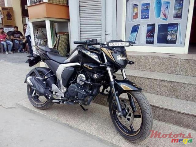 2016' Yamaha FZN 2.0 photo #1