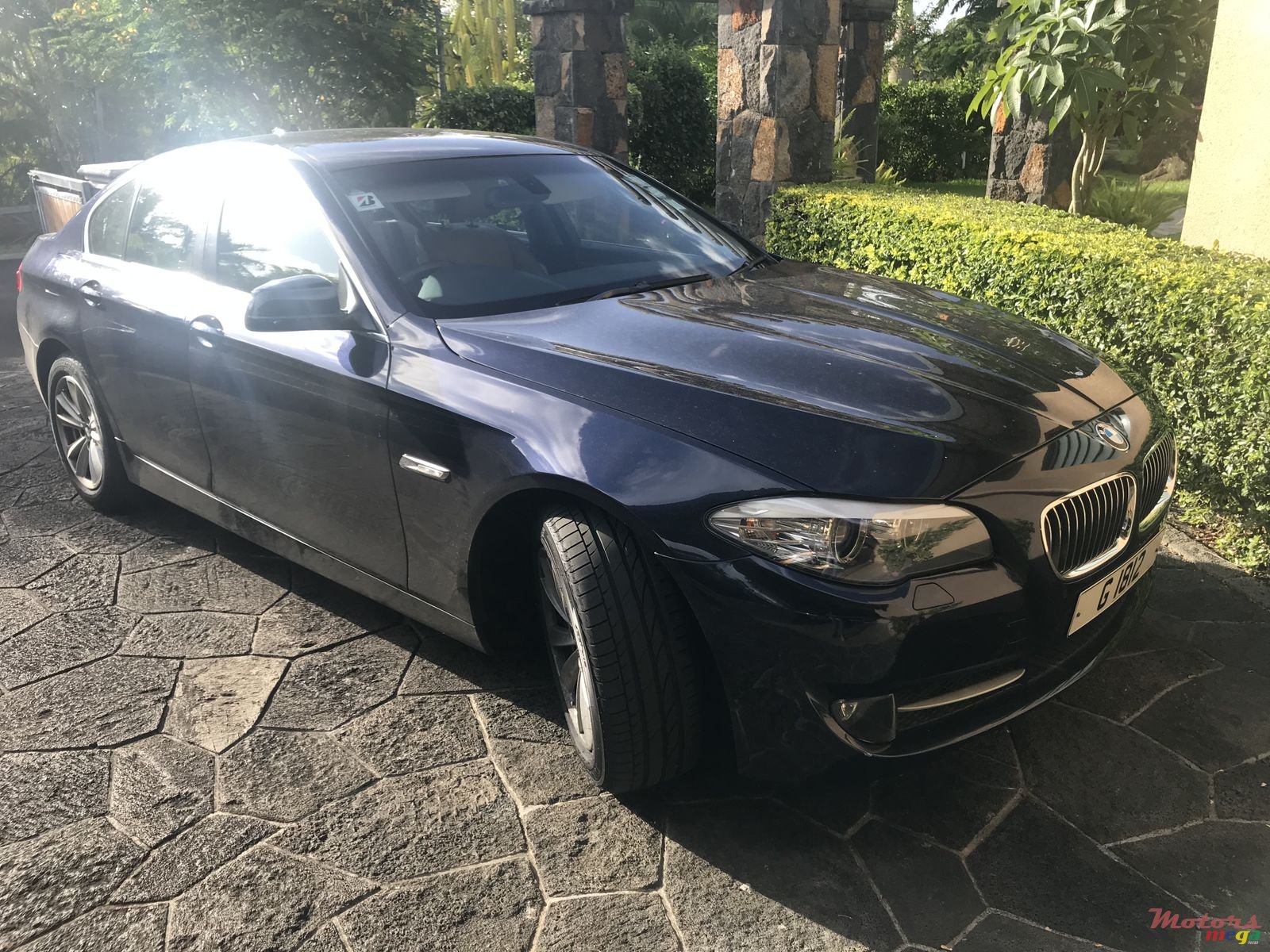 2010' BMW 523 photo #2