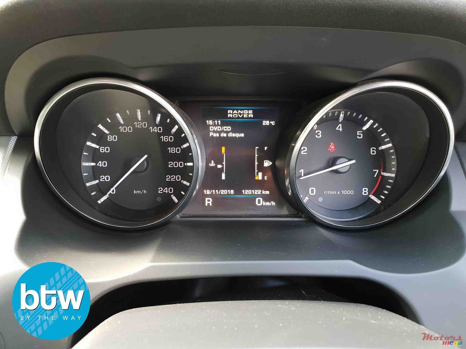 2012' Land Rover Range Rover Evoque photo #6