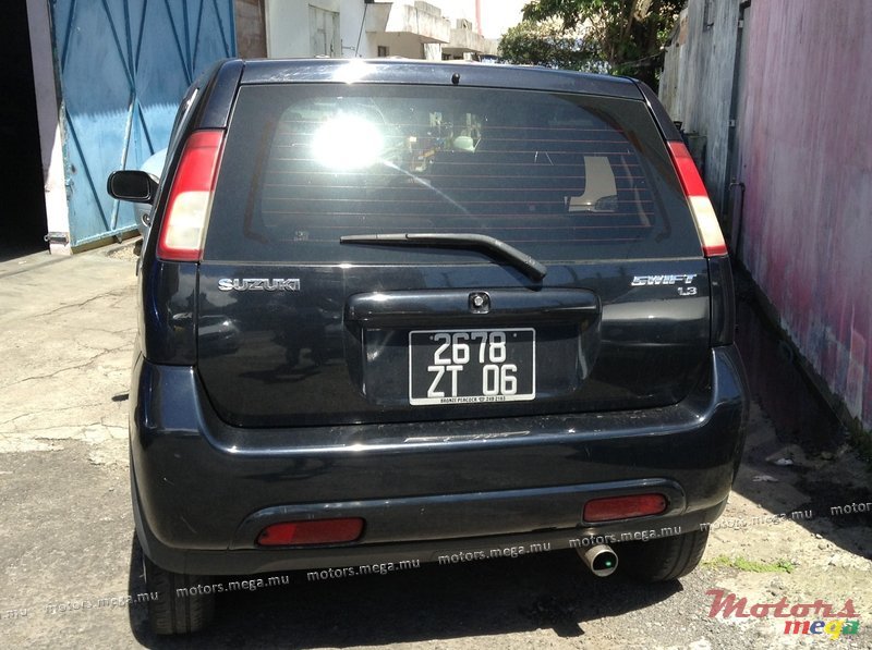 2006' Suzuki Swift photo #3