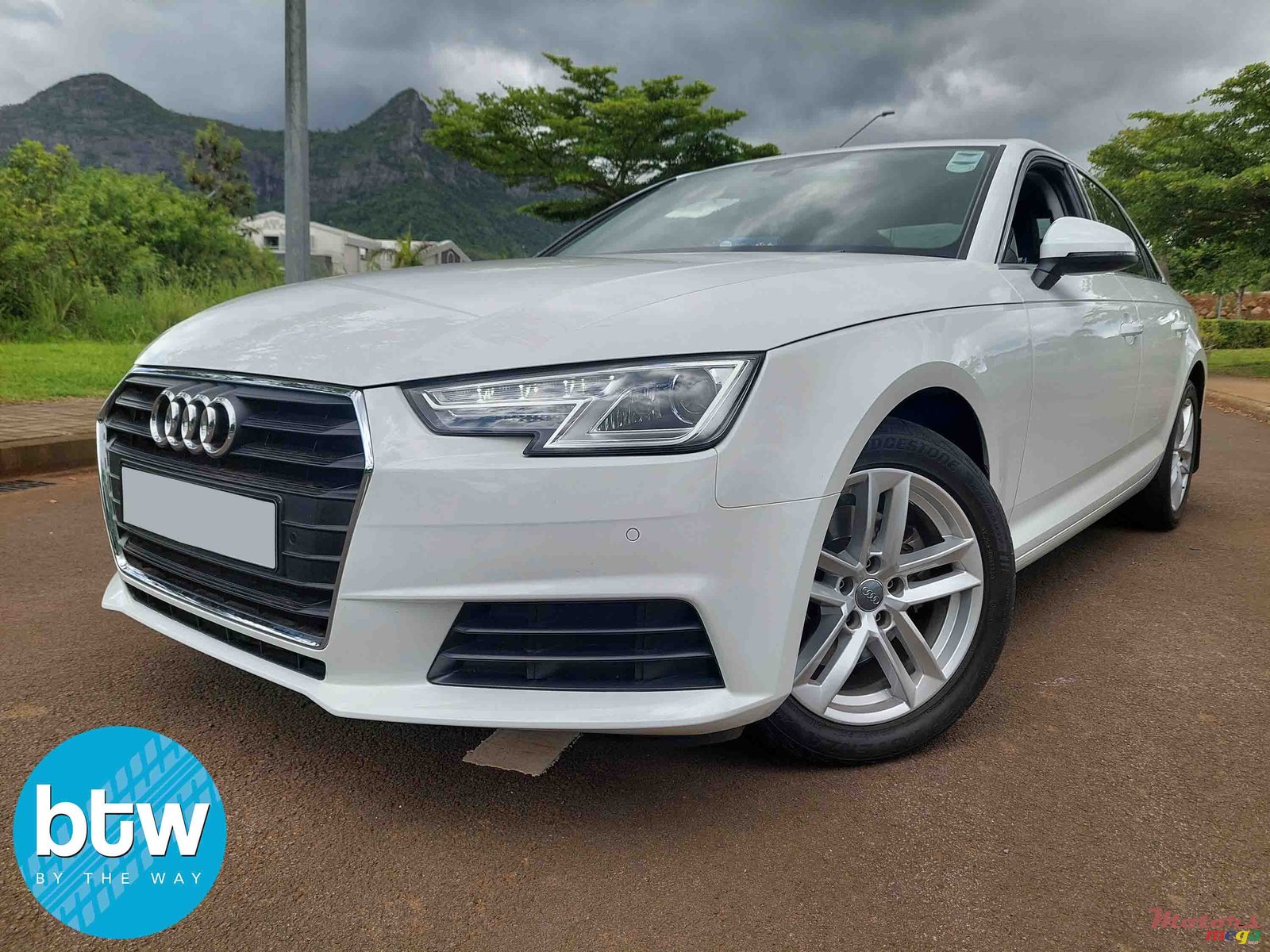 2018' Audi A4 photo #2