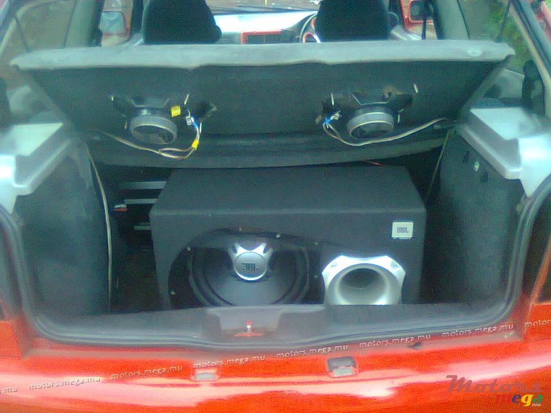 1997' Volkswagen Polo d'origine photo #6