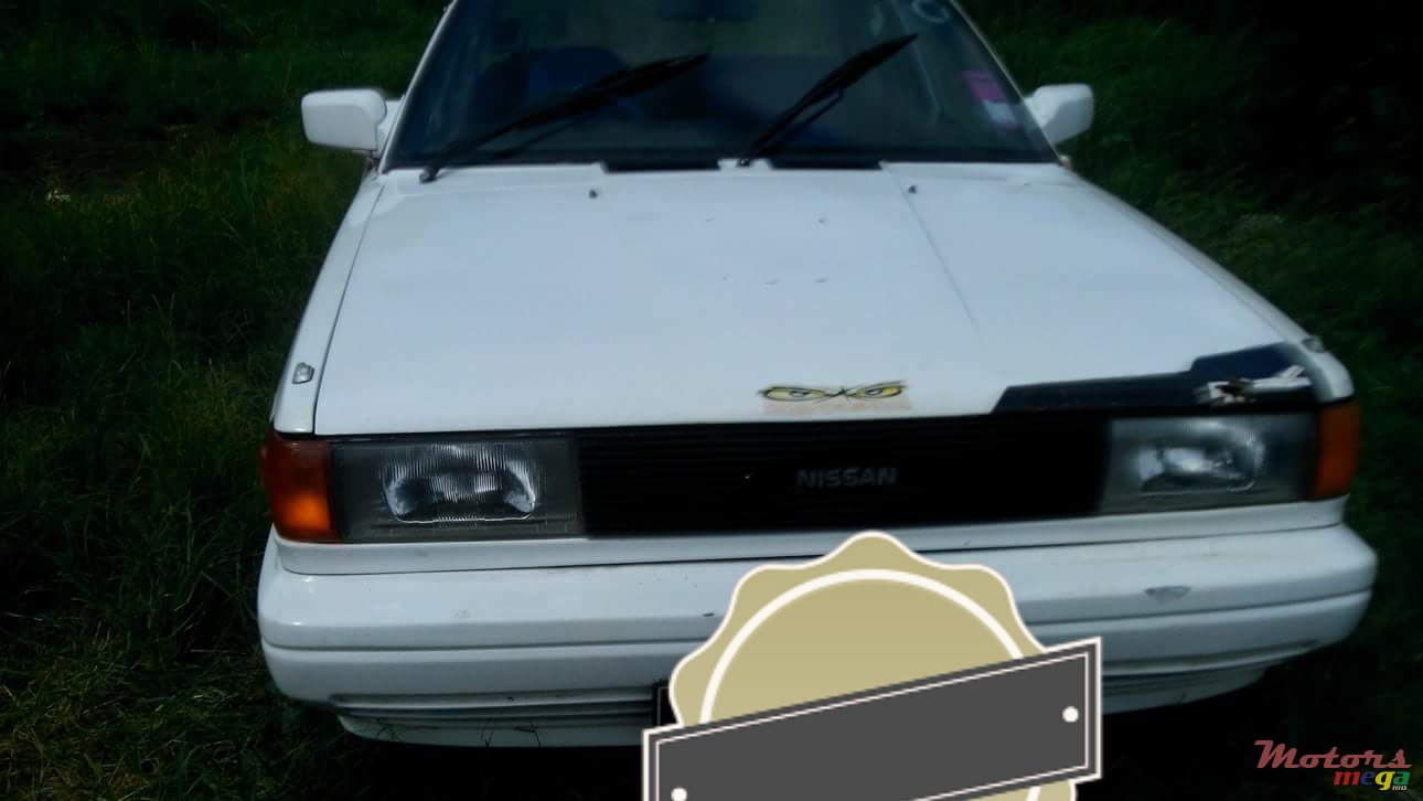 1990' Nissan Sunny photo #1