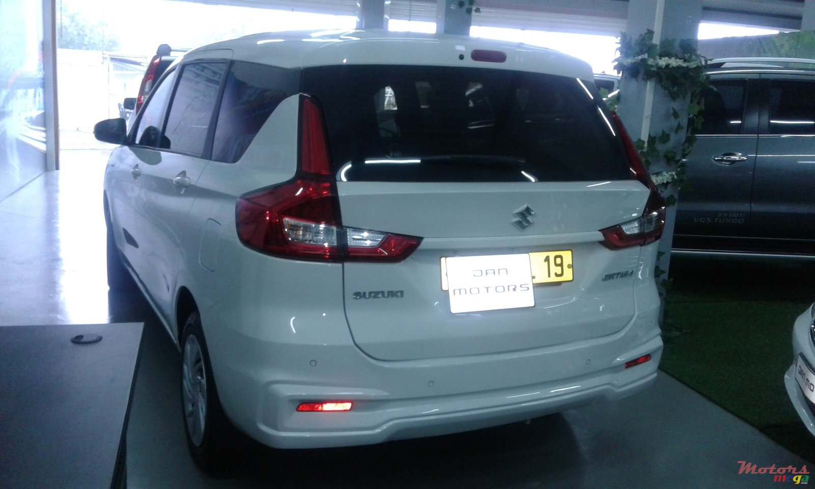 2019' Suzuki NEW ERTIGA photo #4