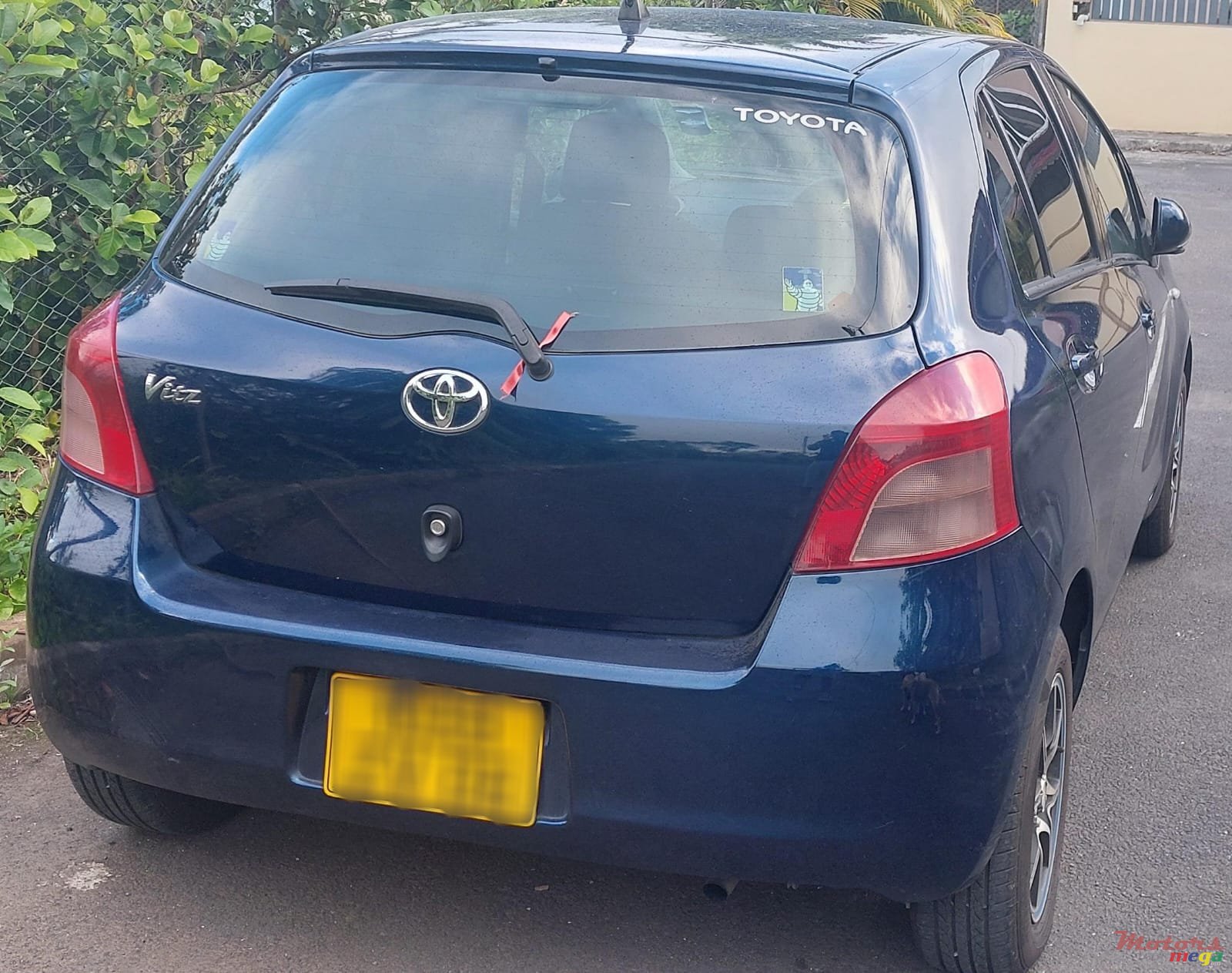 2006' Toyota Vitz photo #6