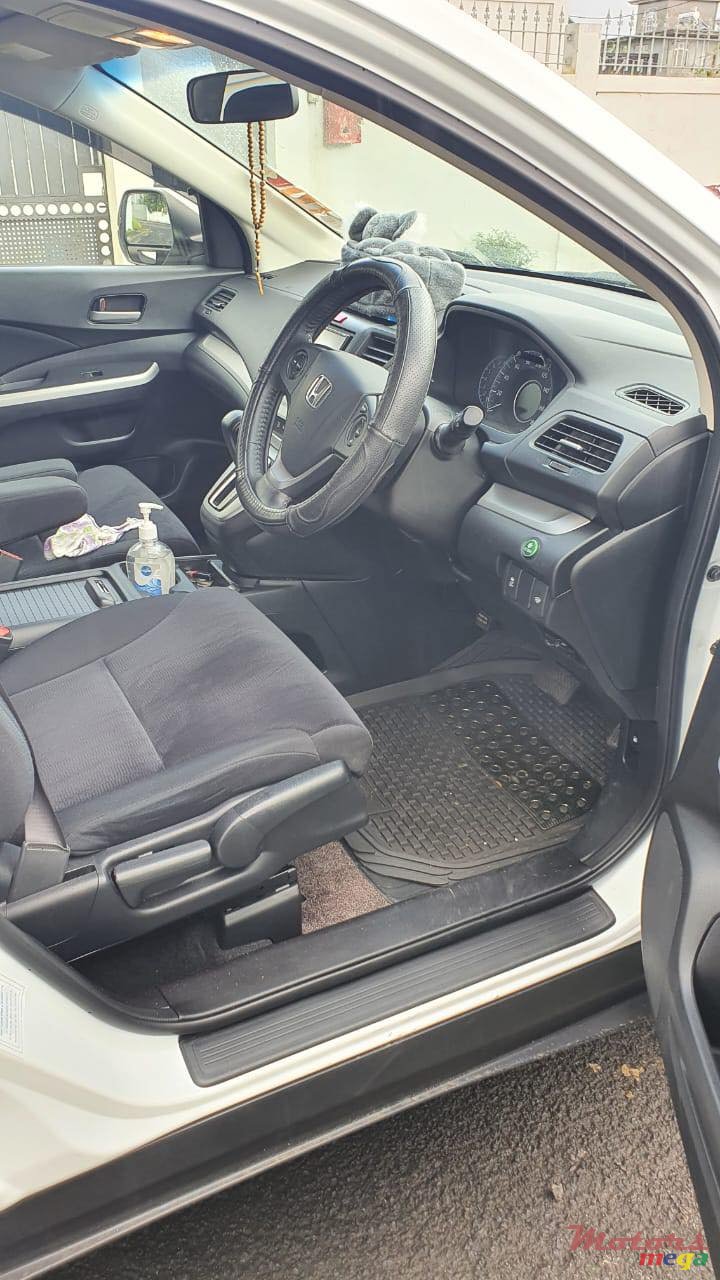 2013' Honda CR-V photo #2