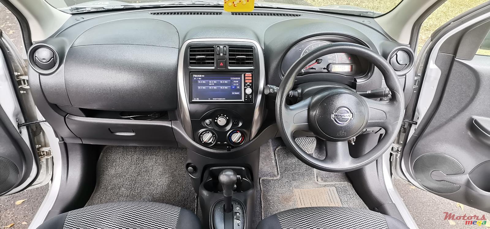 2012' Nissan March photo #4