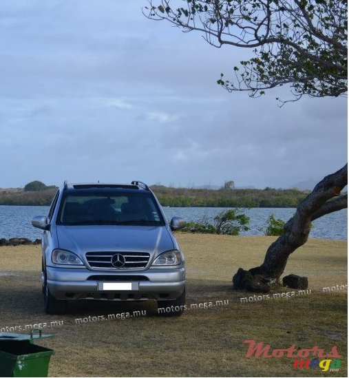 1999' Mercedes-Benz photo #2