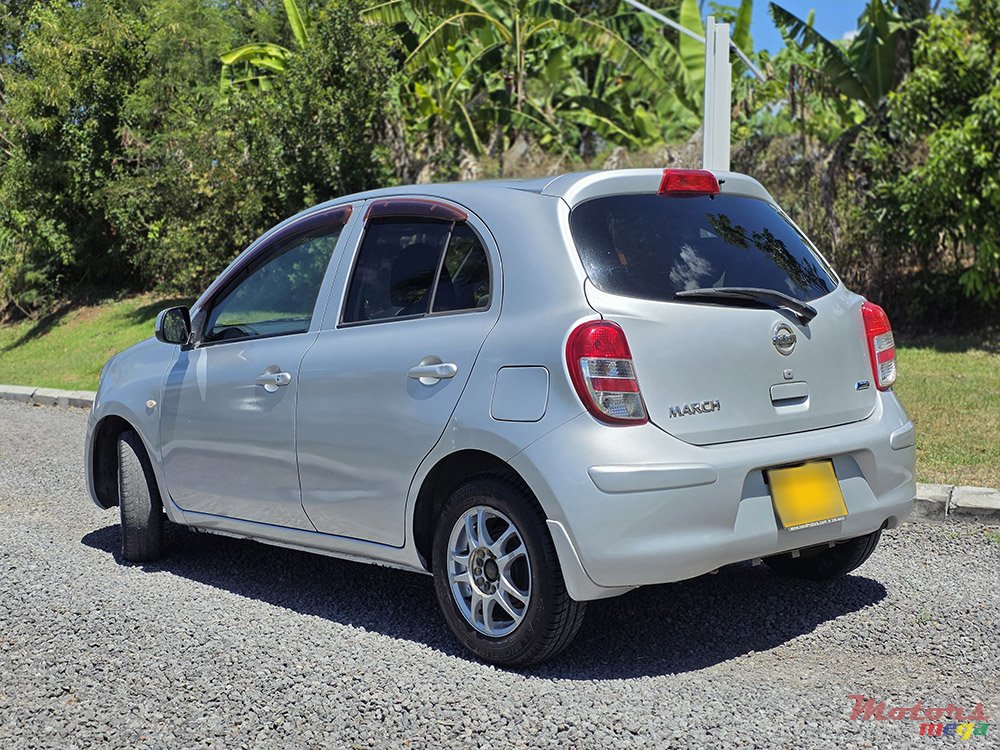 2011' Nissan March photo #3
