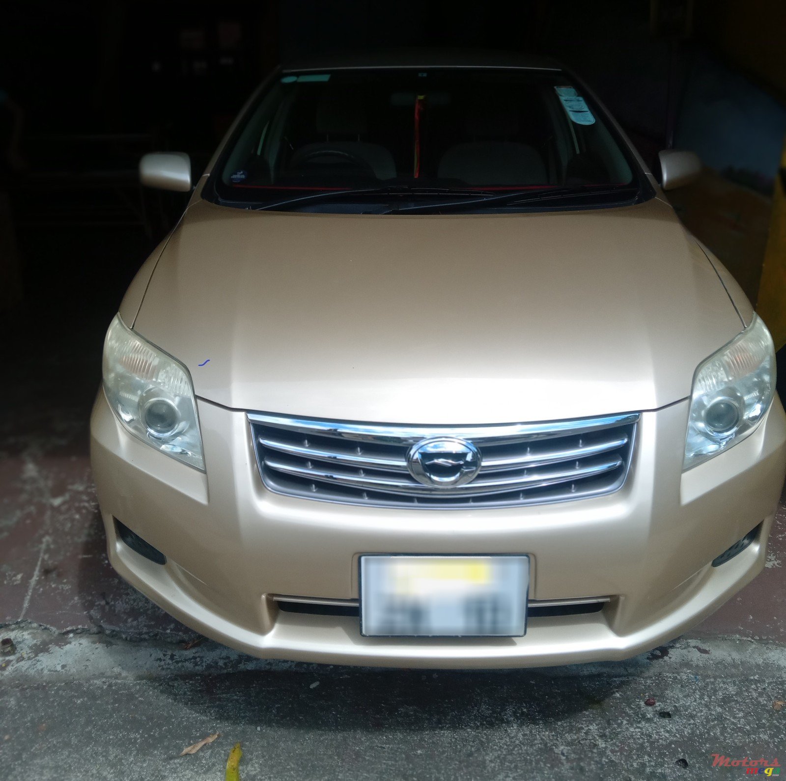 2010' Toyota Axio photo #3