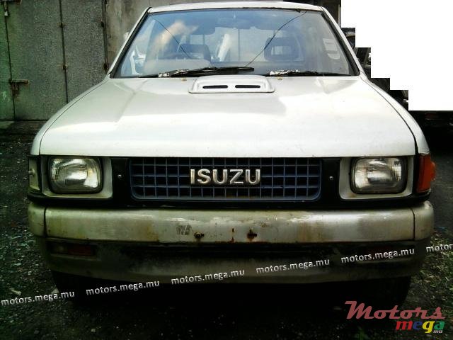 1990' Isuzu photo #2