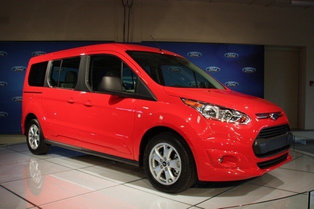 Ford Shows Off 2014 Transit Connect Wagon, Confirms Cargo Model for Detroit