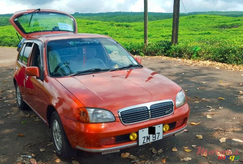 1997' Toyota Starlet photo #4