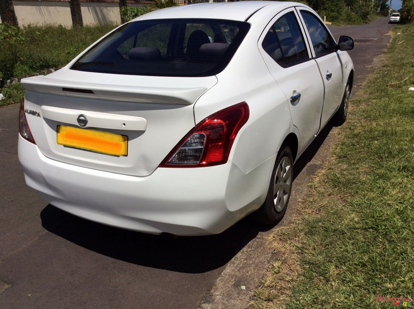 2014' Nissan Almera photo #5