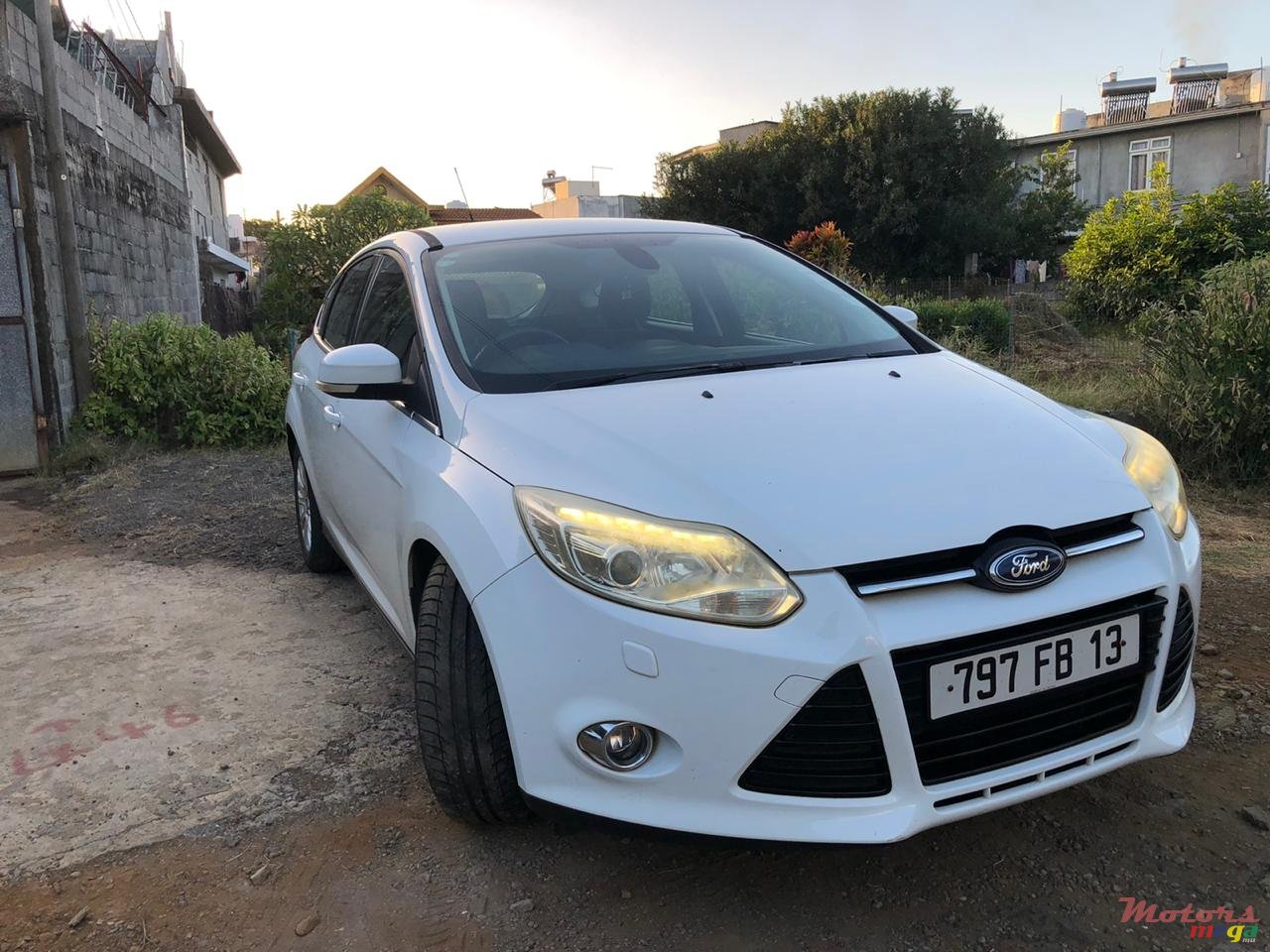 2013' Ford Focus photo #7