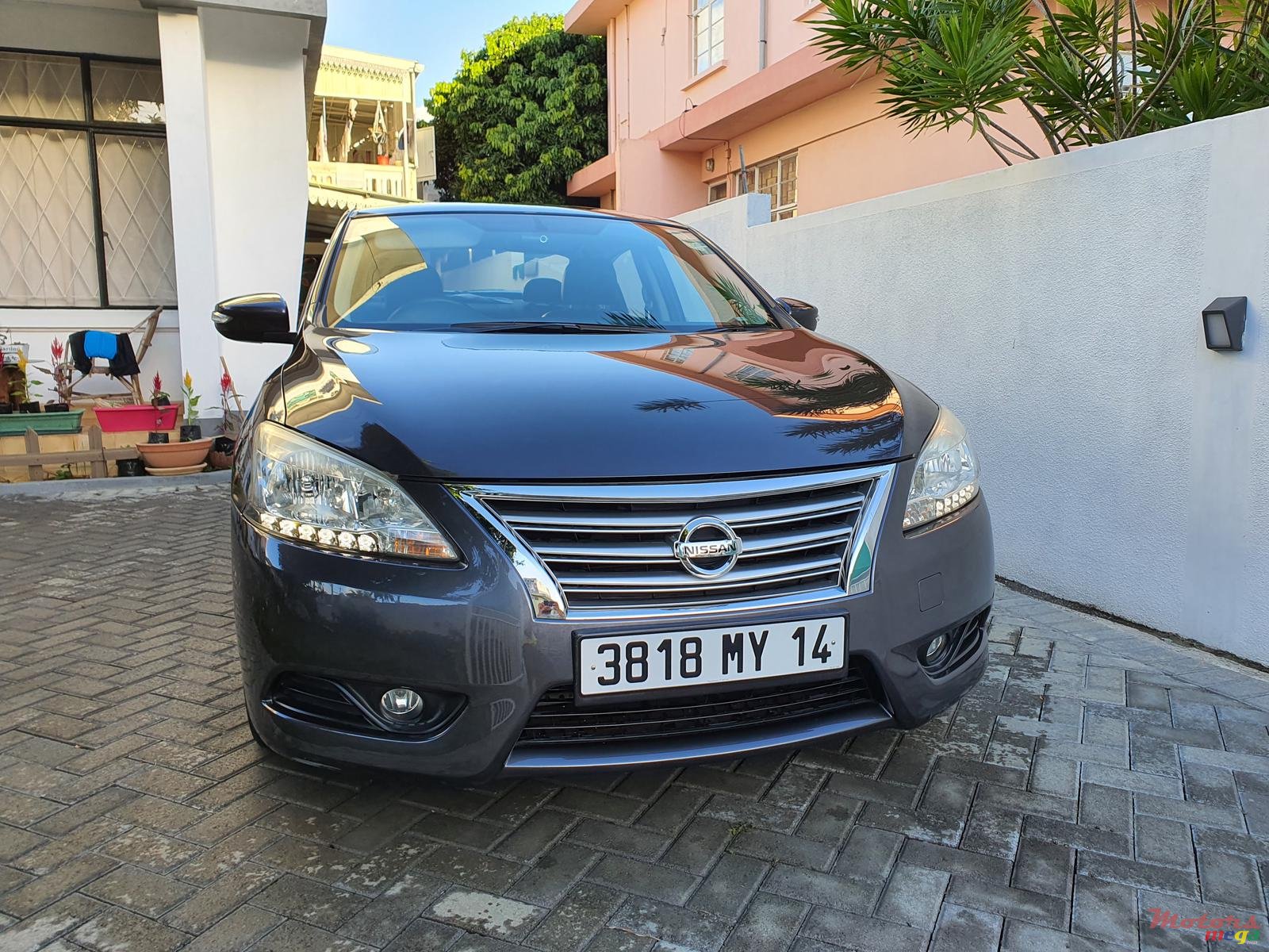 2014' Nissan Sentra photo #1