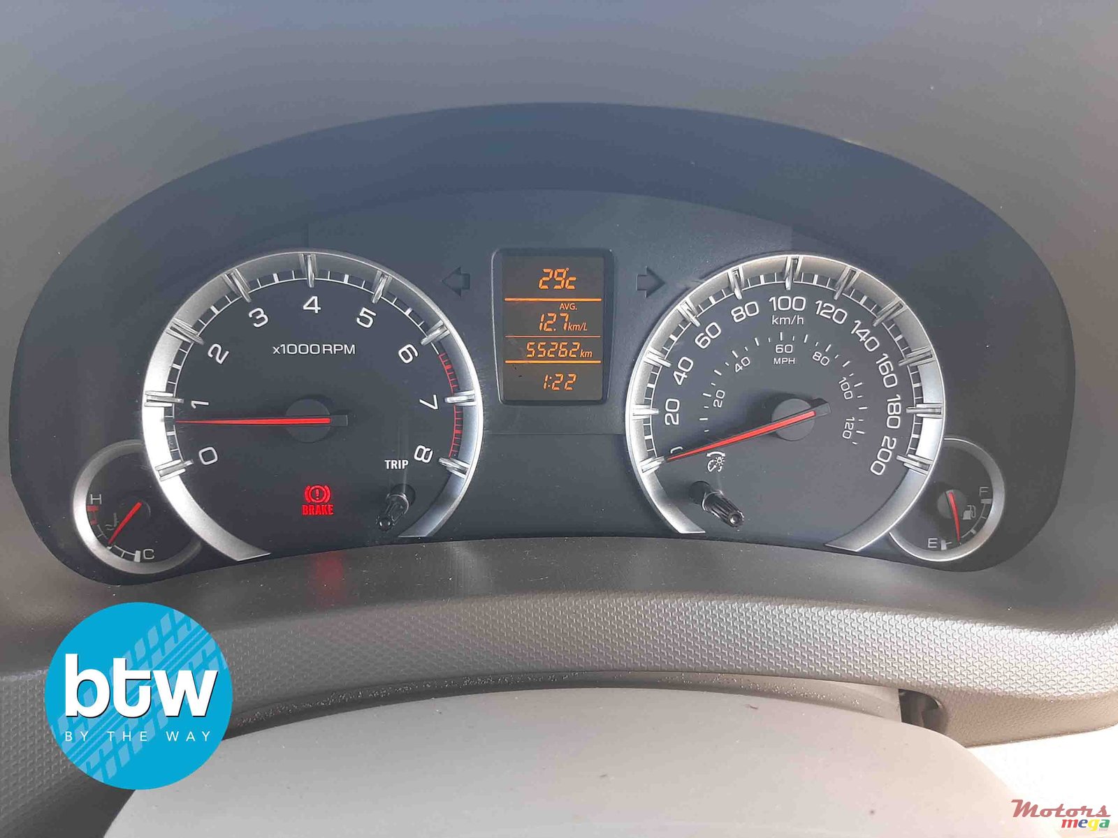 2016' Suzuki photo #7