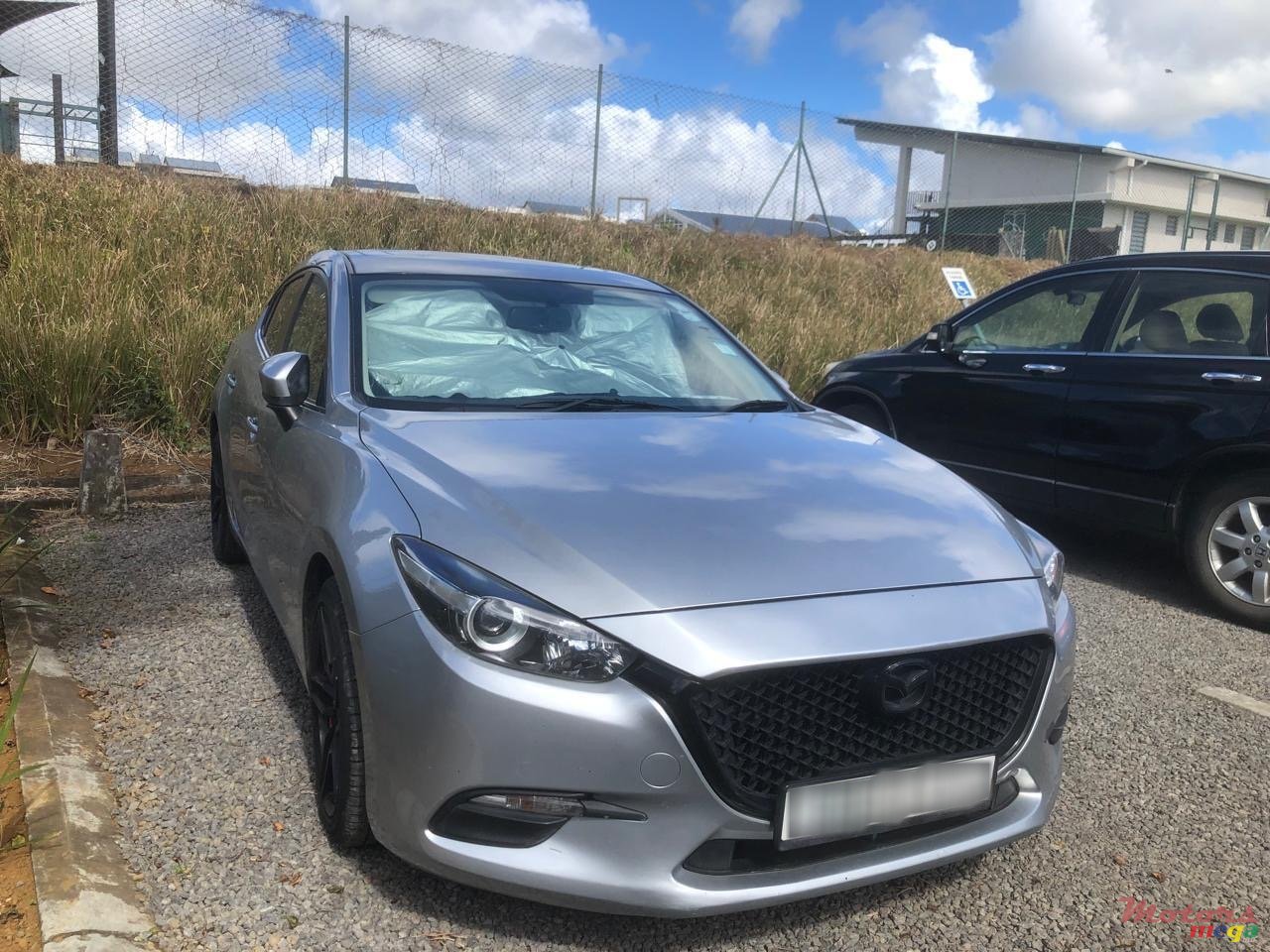 2017' Mazda 3 photo #1