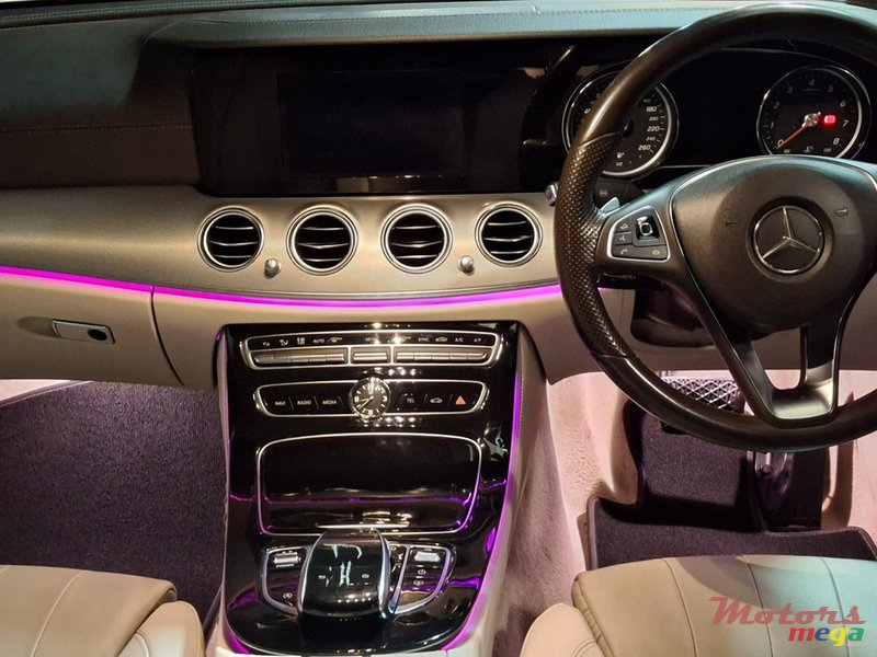2018' Mercedes-Benz E 200 photo #7