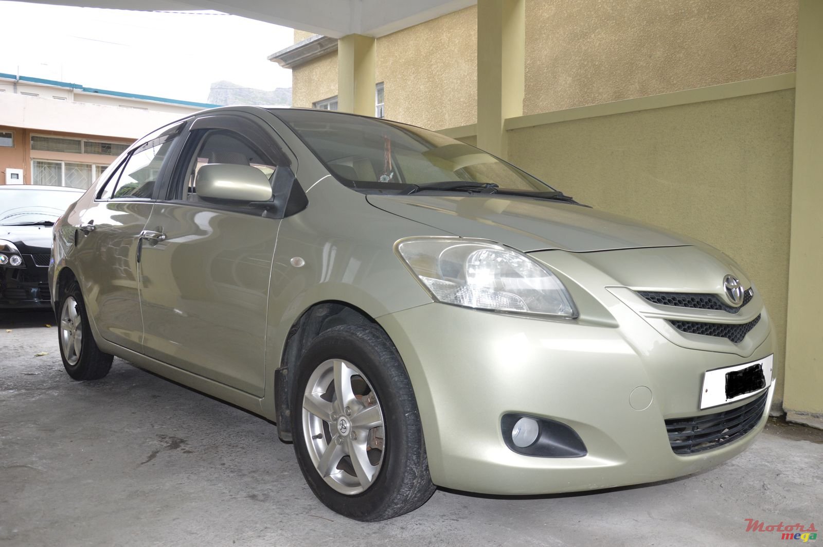 2006' Toyota Brevis toyota belta photo #1