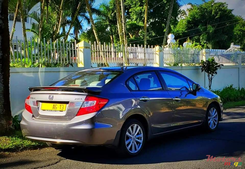 2013' Honda Civic VTEC photo #4