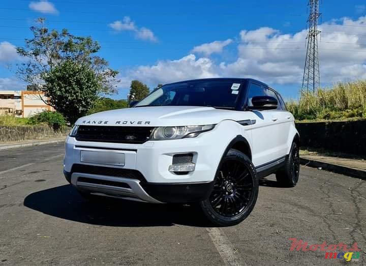 2014' Land Rover Range Rover Evoque photo #1