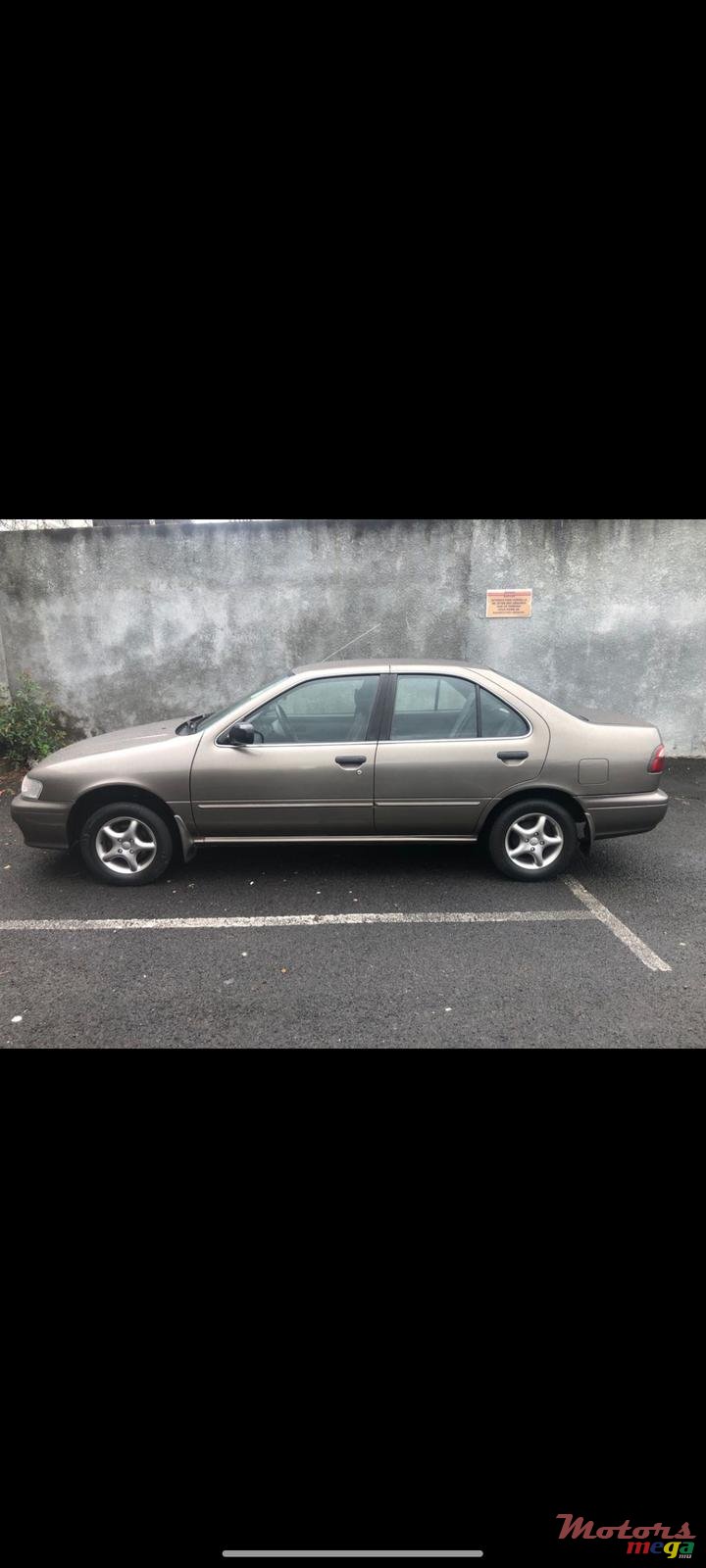 2000' Nissan Sunny photo #4