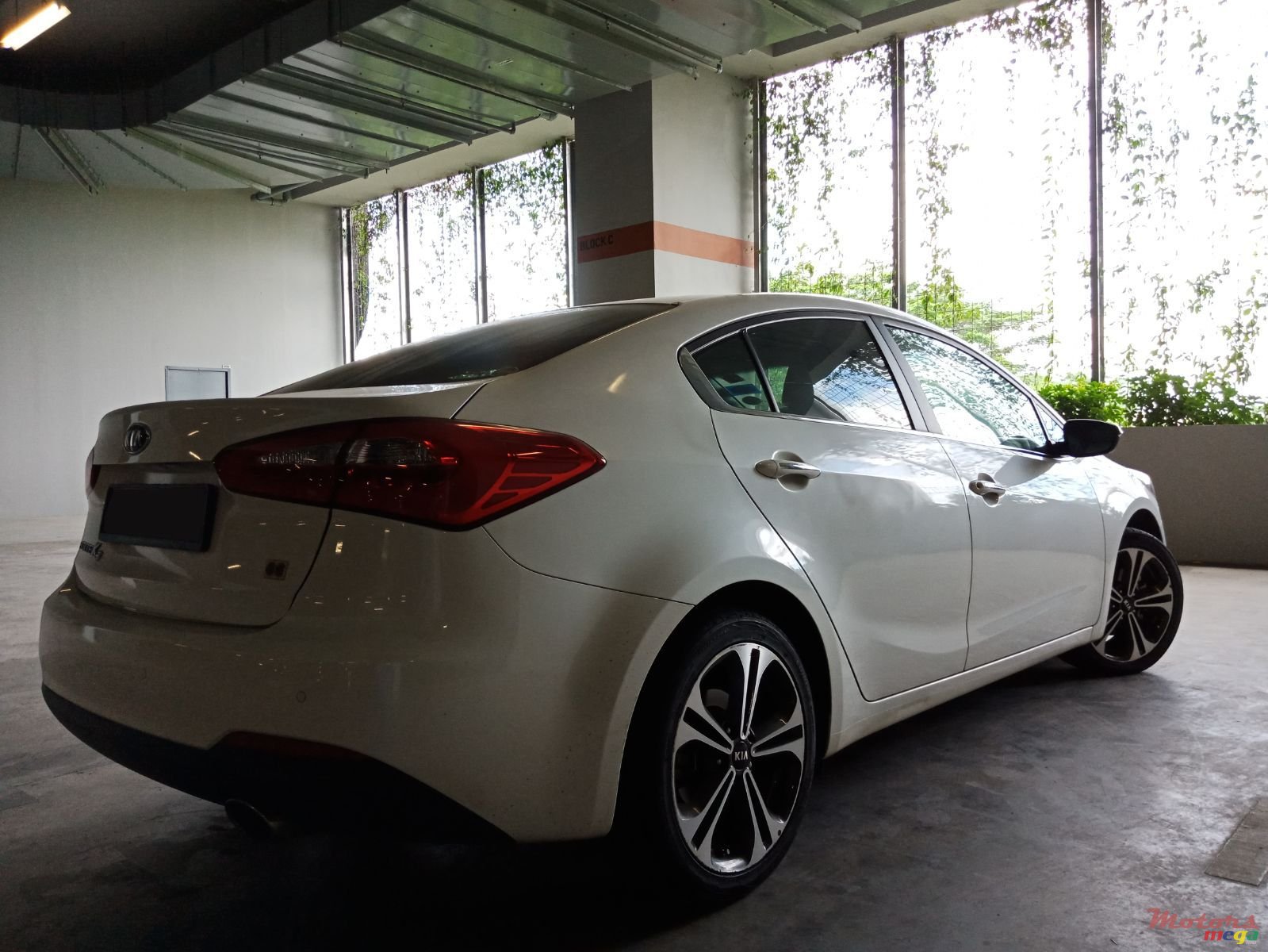 2015' Kia Cerato photo #3