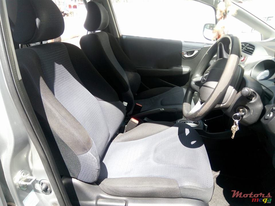 2009' Honda Fit photo #6