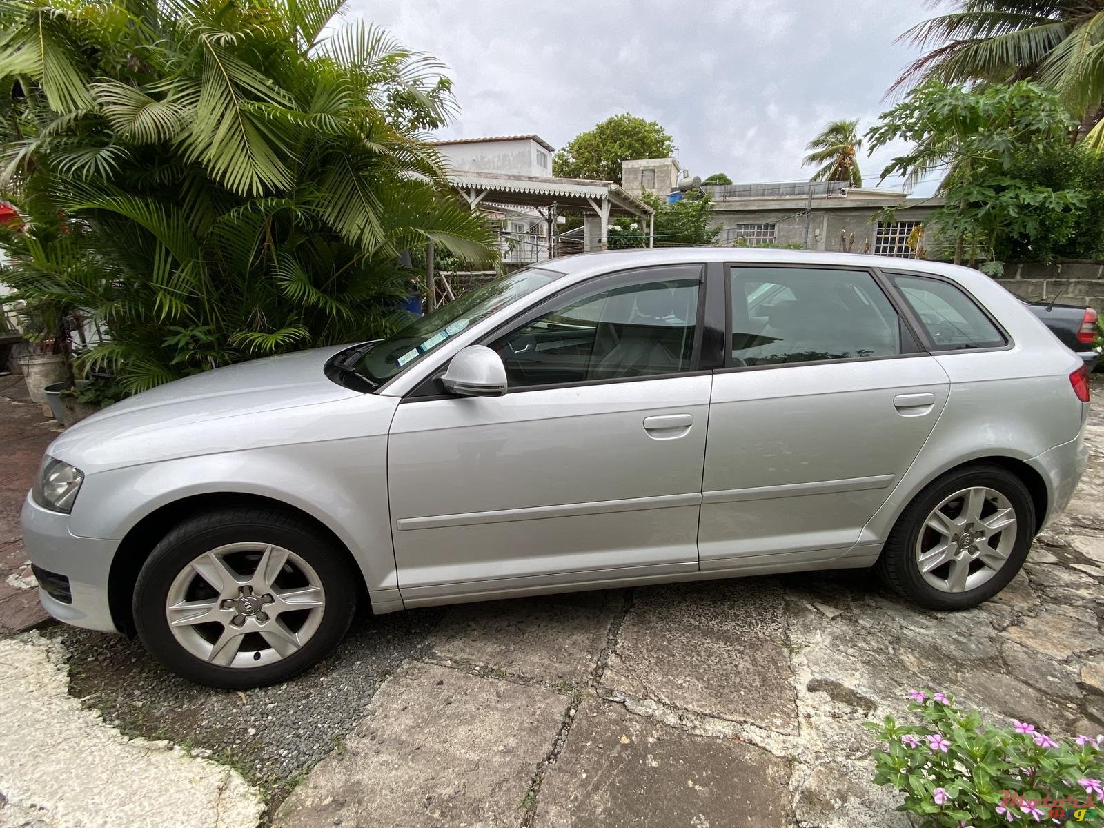 2010' Audi A3 photo #2