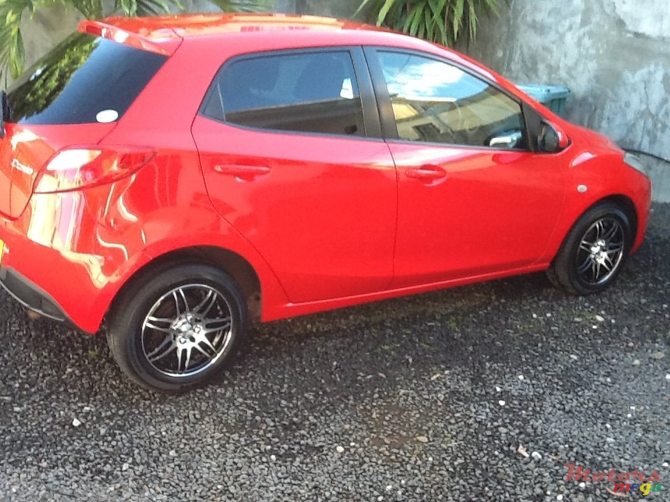 2008' Mazda Demio photo #3