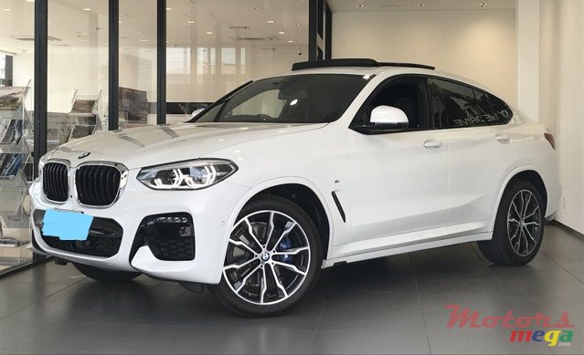 2019' BMW X4 photo #7