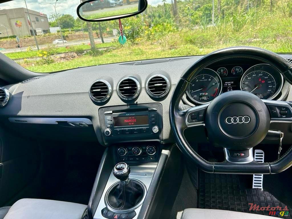 2009' Audi TT S photo #1