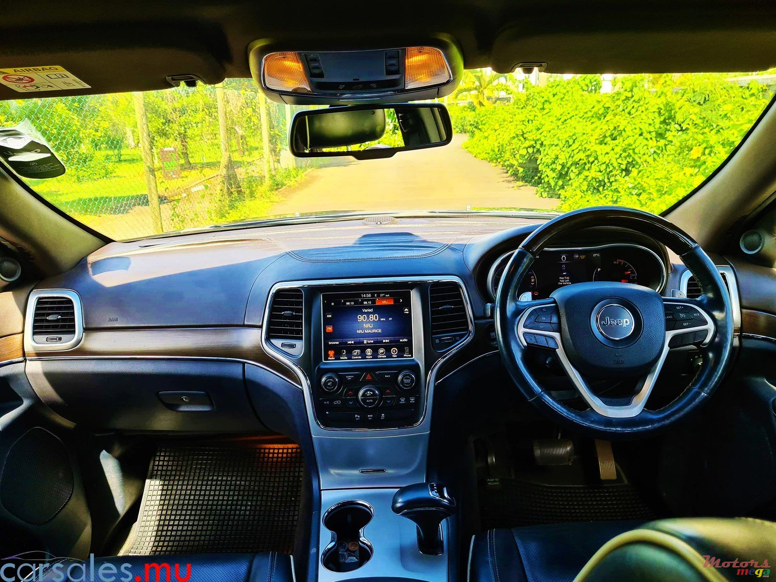 2015' Jeep Grand Cherokee 3.0 CRD Overland photo #6