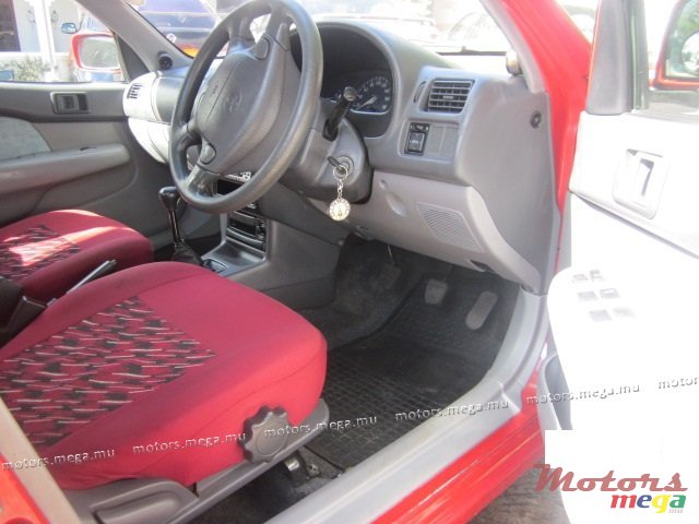 1998' Toyota photo #6