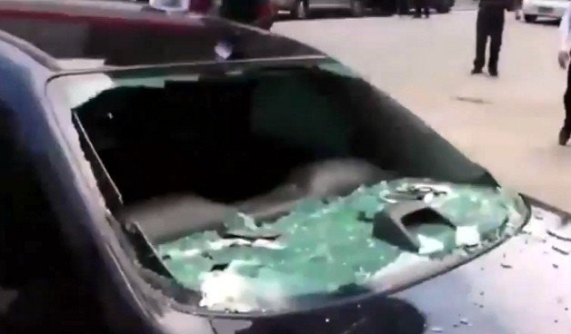 Brazilian Woman Destroys Cheating Husband's Car in Public