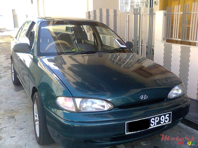 1995' Hyundai photo #1