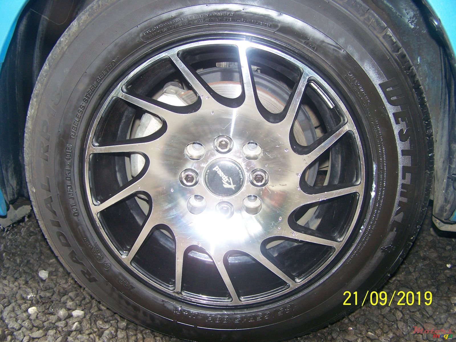 2012' Toyota Aqua photo #5